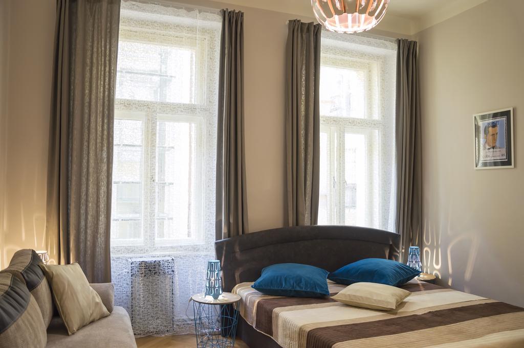 Modern Zlatnicka 8 Apartmán